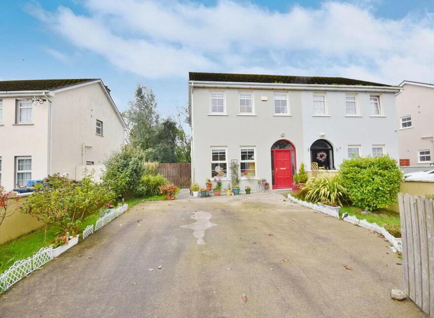 39 Bruach Na Gaile, Moyvane, V31T950 photo
