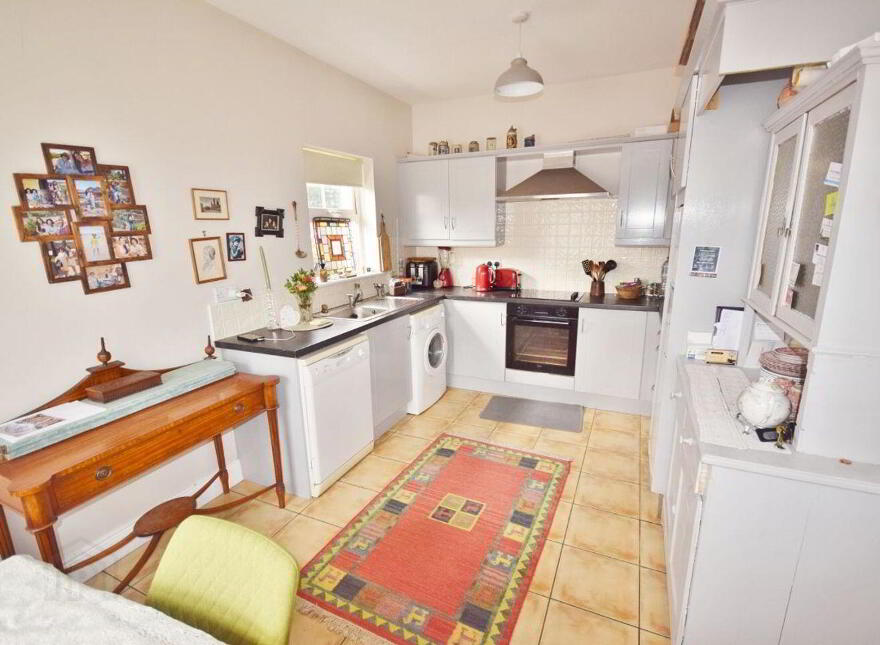 39 Bruach Na Gaile, Moyvane, V31T950