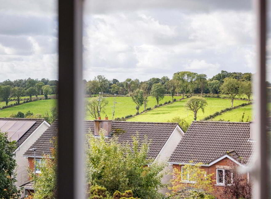 6 Maple Avenue, The Gallops, Cavan, H12E064