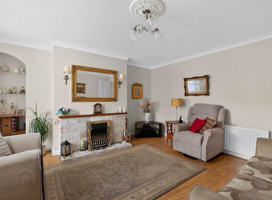 58 Lisburn Steet, Royal Hillsborough, BT26 6AB