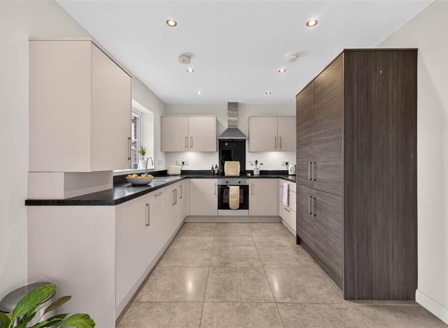 2a Llewellyn Drive, Lisburn, BT27 4AQ