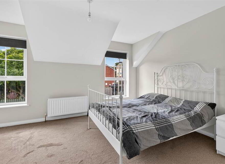 2a Llewellyn Drive, Lisburn, BT27 4AQ