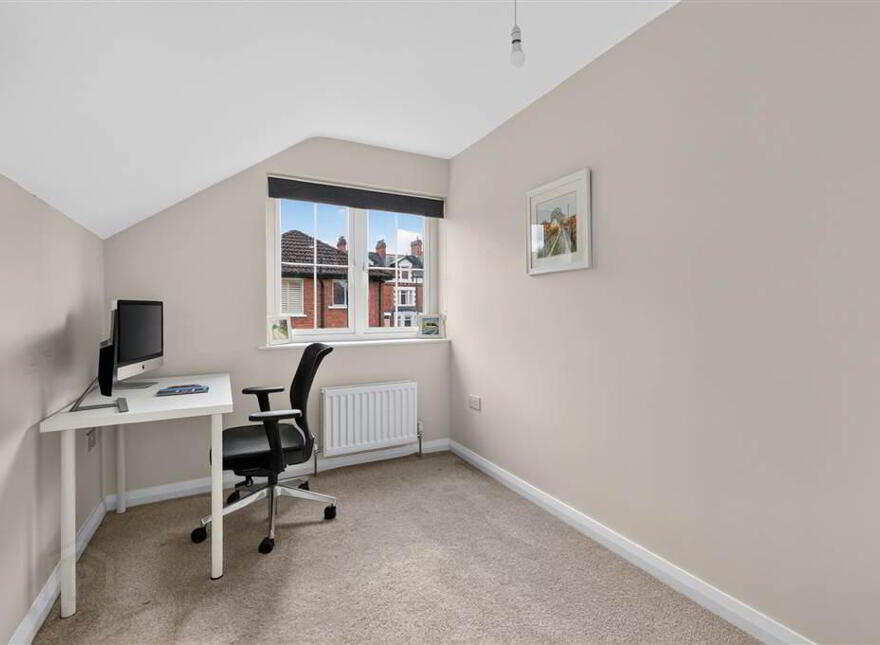 2a Llewellyn Drive, Lisburn, BT27 4AQ