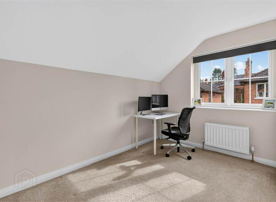 2a Llewellyn Drive, Lisburn, BT27 4AQ