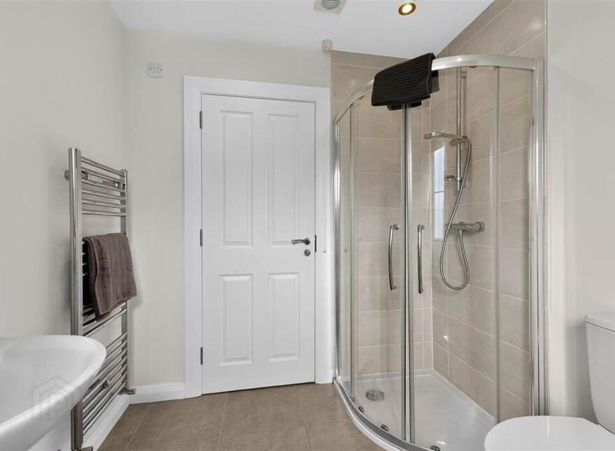 2a Llewellyn Drive, Lisburn, BT27 4AQ