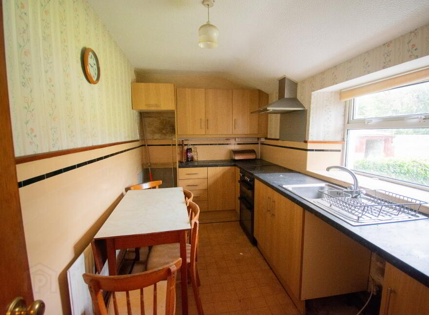 52 Woodside Road, Broughshane, Ballymena, BT42 4QH