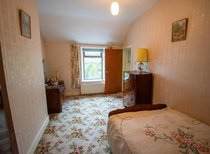52 Woodside Road, Broughshane, Ballymena, BT42 4QH