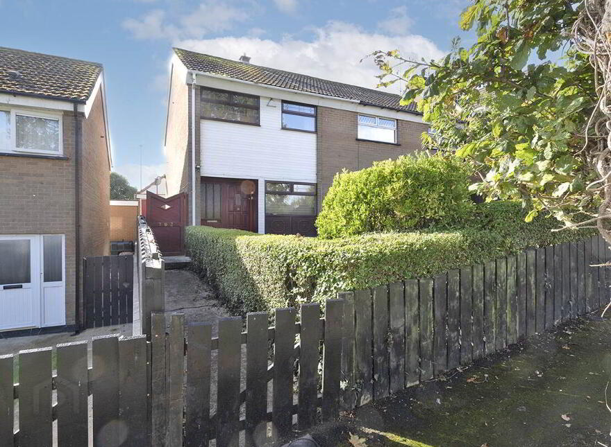 702 Pinebank, Craigavon, BT65 5DA