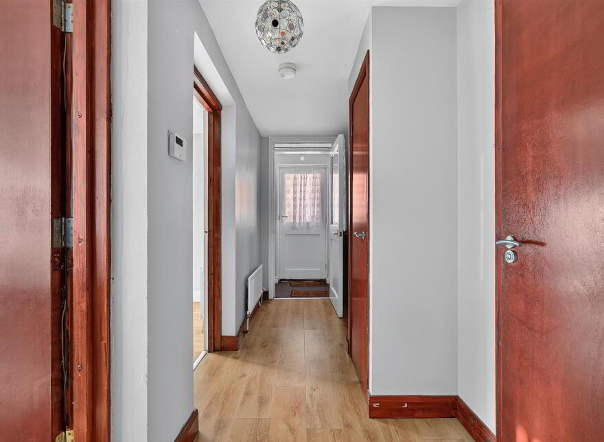 6 Roosevelt Rise, Donegall Road, Belfast, BT12 5RN