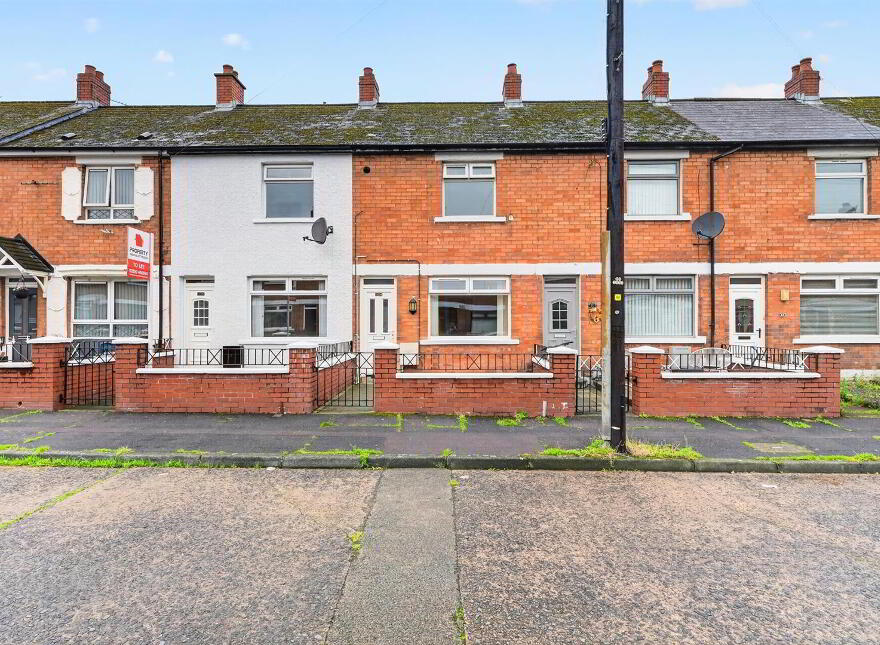 18 Empire Parade, Belfast, BT12 6GN