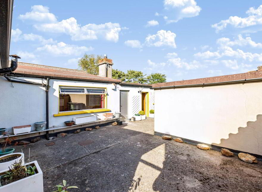 274 Swords Road, Santry, Dublin, D09F344