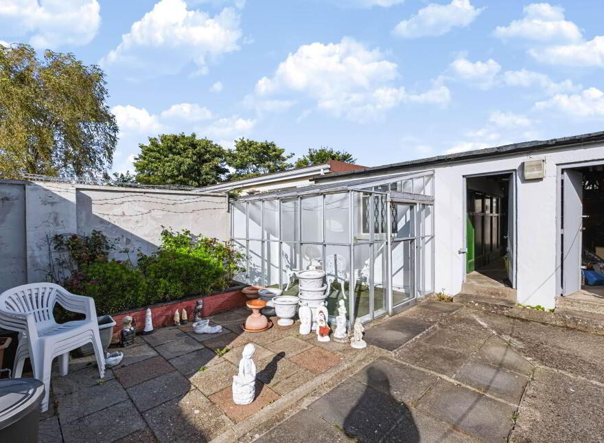 274 Swords Road, Santry, Dublin, D09F344
