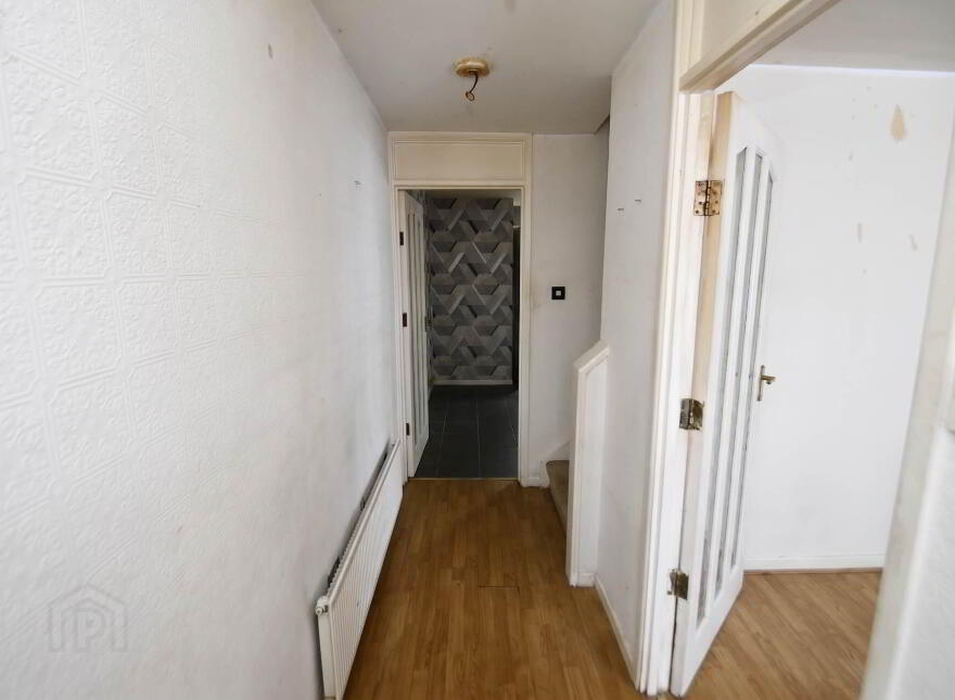 16 Watermouth Crescent, Belfast, BT12 7FH