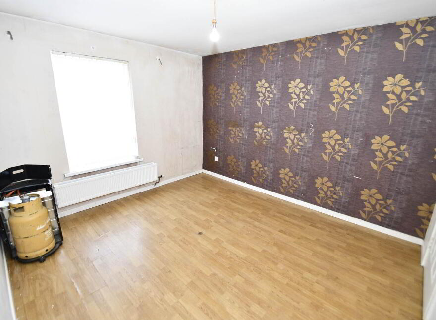 16 Watermouth Crescent, Belfast, BT12 7FH