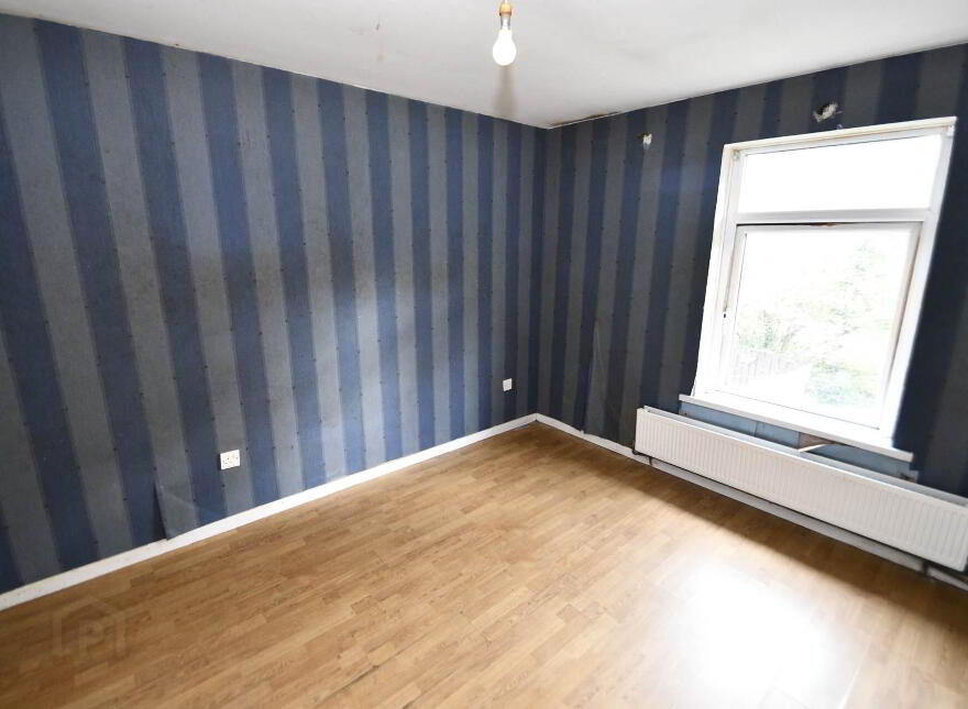 16 Watermouth Crescent, Belfast, BT12 7FH