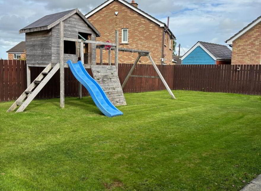28 Carquillan, Hilltown, Newry, BT34 5UQ