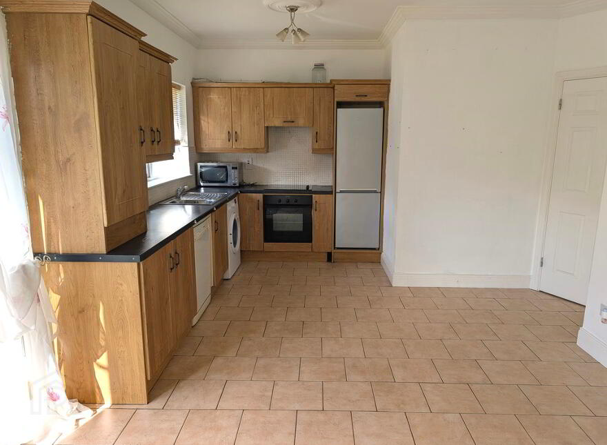 26 Castleforde, Ballyconnell, H14X276
