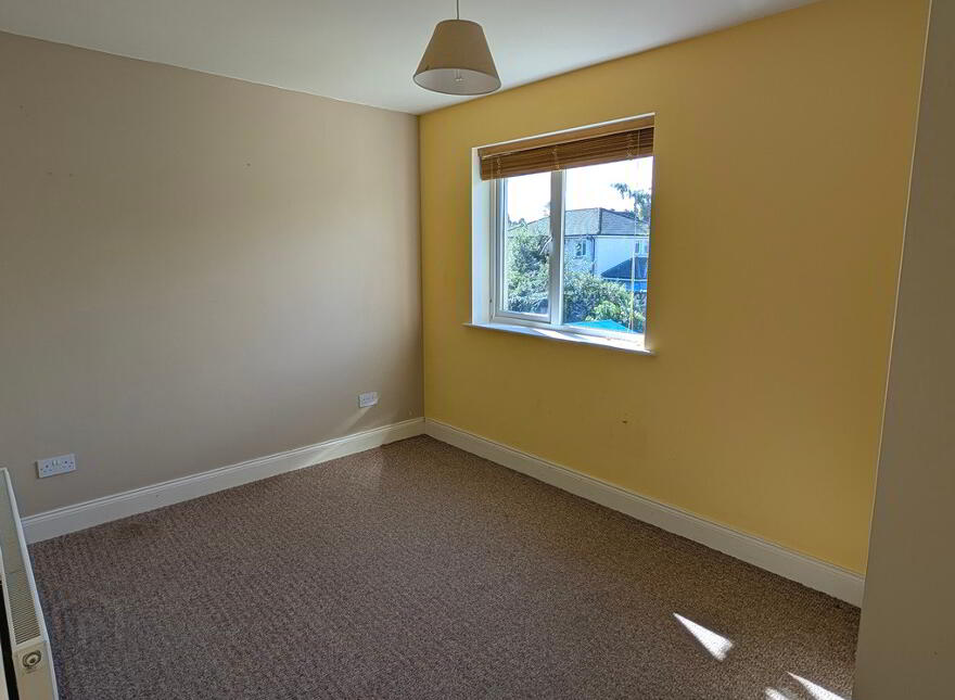 26 Castleforde, Ballyconnell, H14X276