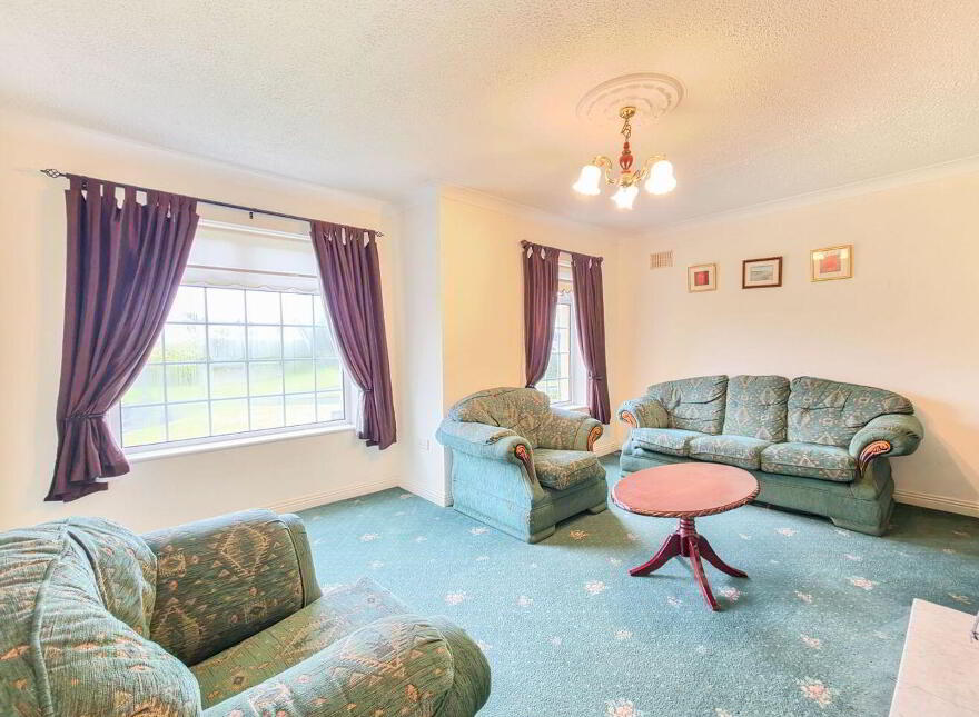 28 Knights Park, Castlebar, F23EA07