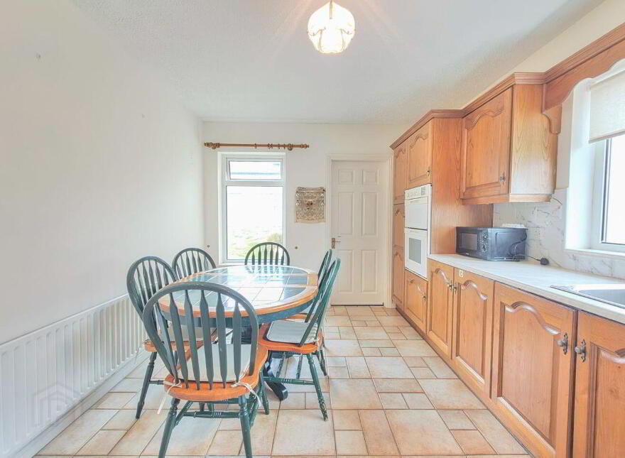 28 Knights Park, Castlebar, F23EA07