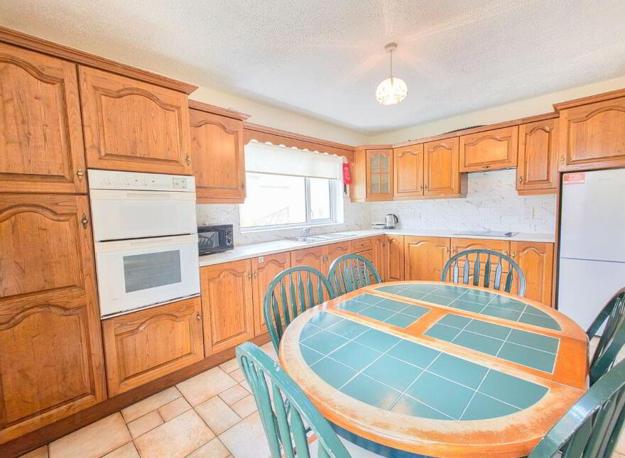 28 Knights Park, Castlebar, F23EA07