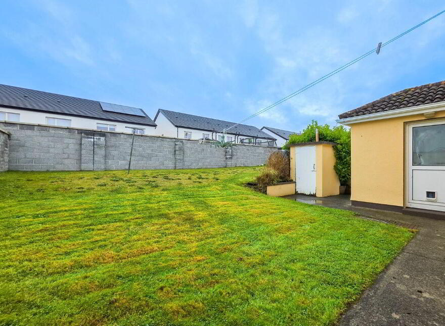 28 Knights Park, Castlebar, F23EA07