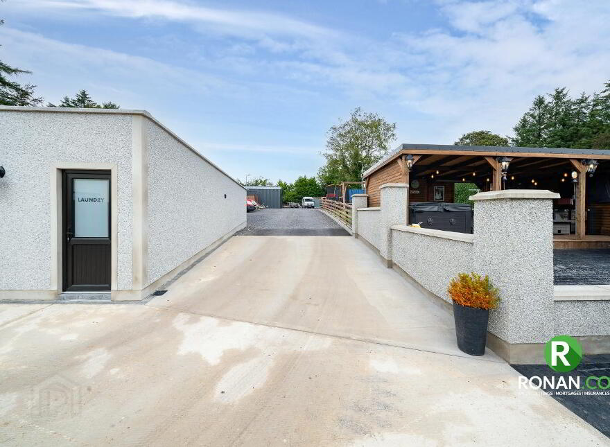 64 Strabane Road, Castlederg, BT81 7HZ