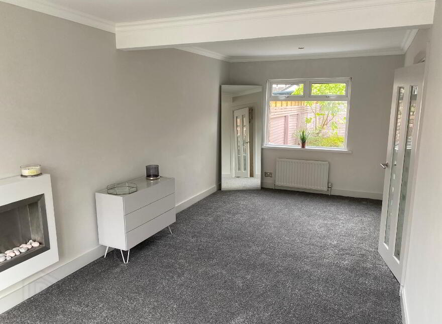 40 Loopland Drive, Belfast, BT6 9DX
