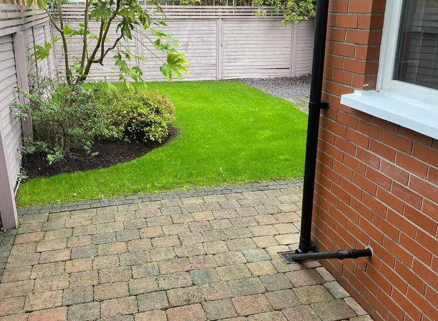 40 Loopland Drive, Belfast, BT6 9DX