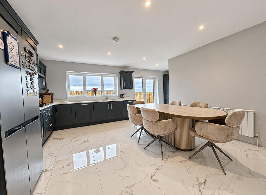 92 Crieve Mor Avenue, Crievesmith, Letterkenny, F92R2DY
