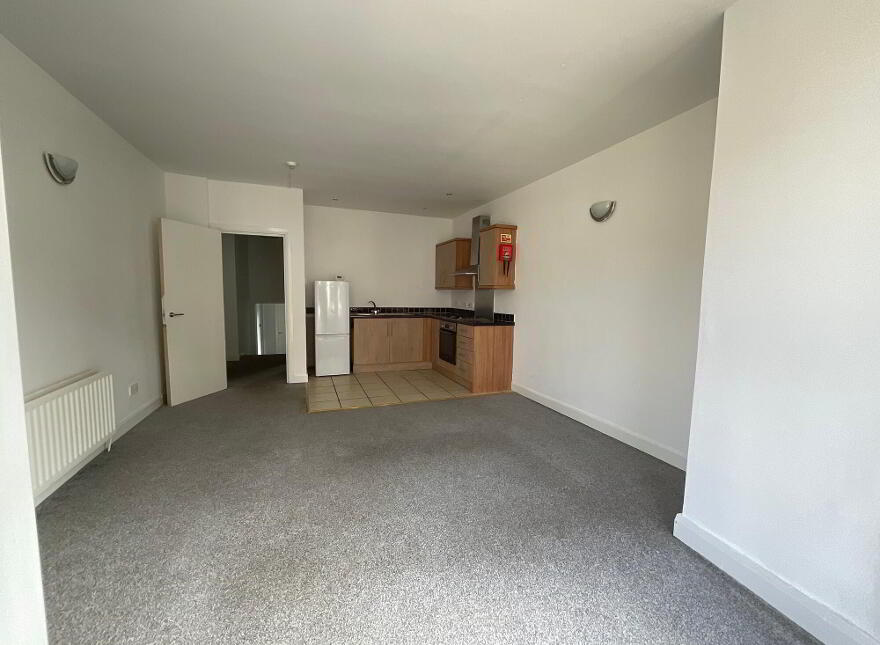 Apt 1, 10 Cliftonville Avenue, Apartment 1, Belfast, BT14 6BX