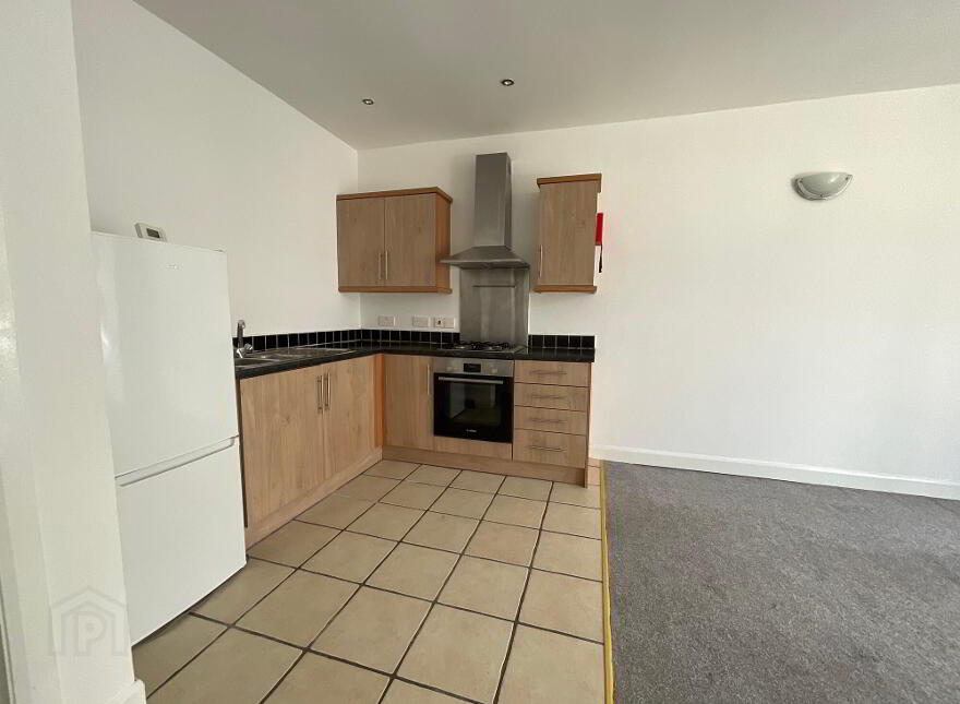 Apt 1, 10 Cliftonville Avenue, Apartment 1, Belfast, BT14 6BX