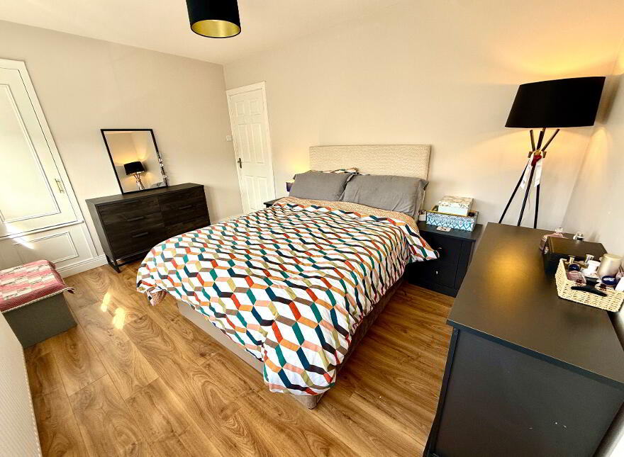 3 Glenside Gardens, Derry, BT48 0BT