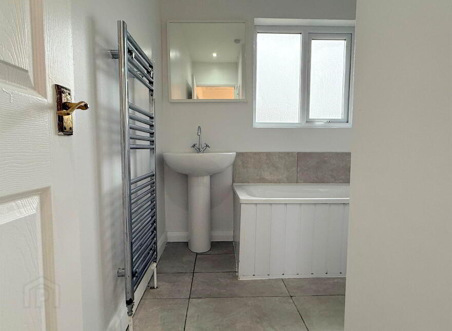 37 Garnerville Park, Belfast, BT4 2NY
