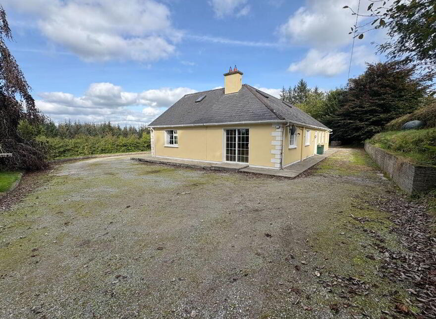 Cooldaniel, Toames, Macroom, P12H009