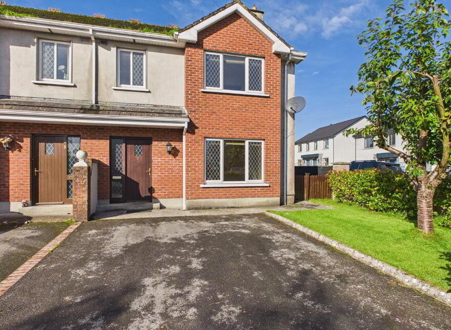 7 Abbeyfields, Loughrea, H62E972