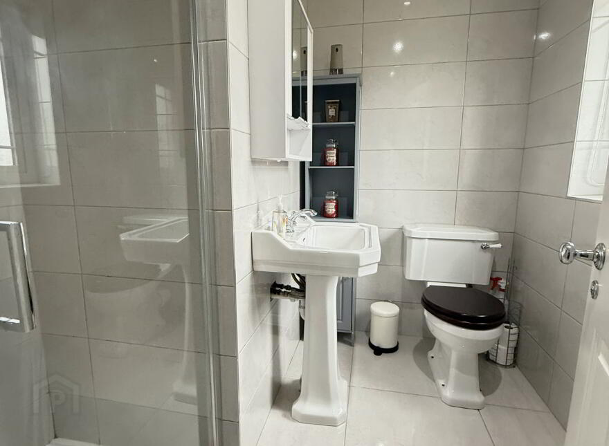 1 Cottars Chase, Lisburn, BT28 2SB