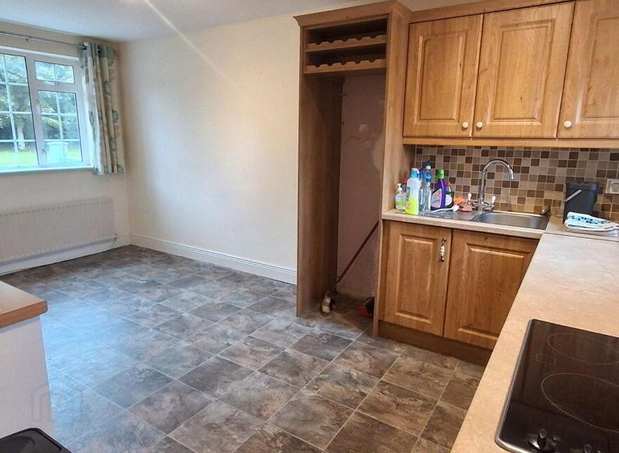 Seanachluain, 8 Desmond Drive, Adare, V94W52F