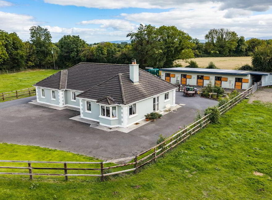 The Bungalow, Curryhills, Prosperous, W91TW99