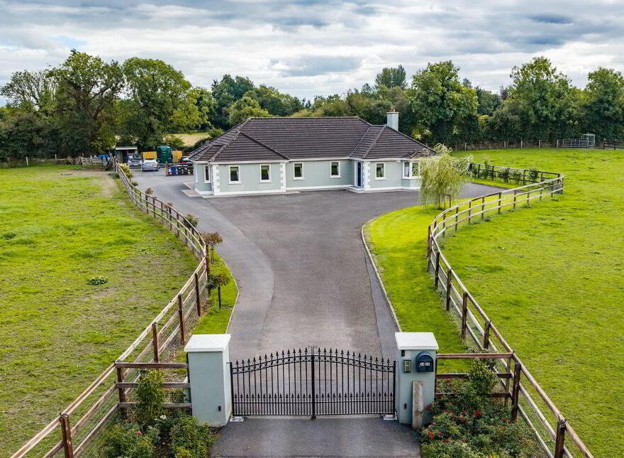 The Bungalow, Curryhills, Prosperous, W91TW99