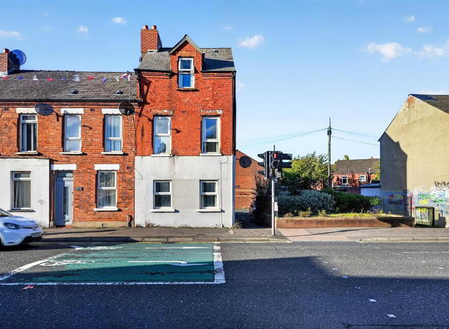 205 Donegall Road, Belfast, BT12 5NA
