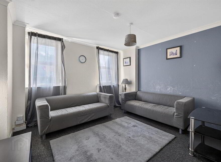 205 Donegall Road, Belfast, BT12 5NA