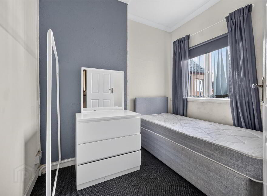 205 Donegall Road, Belfast, BT12 5NA