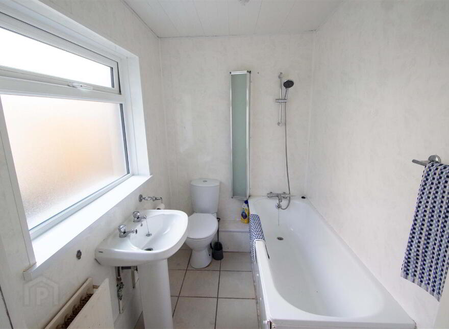 39 Beechmount Street, Falls Road, Belfast, BT12 7NH