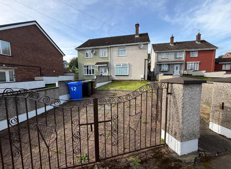12 Rathlin Drive, Creggan, Derry, BT48 9RR