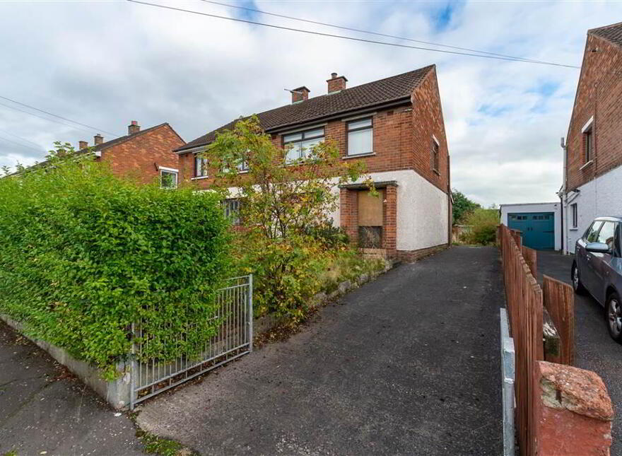 56 Erinvale Avenue, Finaghy, Belfast, BT10 0FN