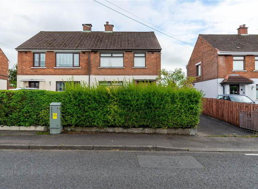 56 Erinvale Avenue, Finaghy, Belfast, BT10 0FN