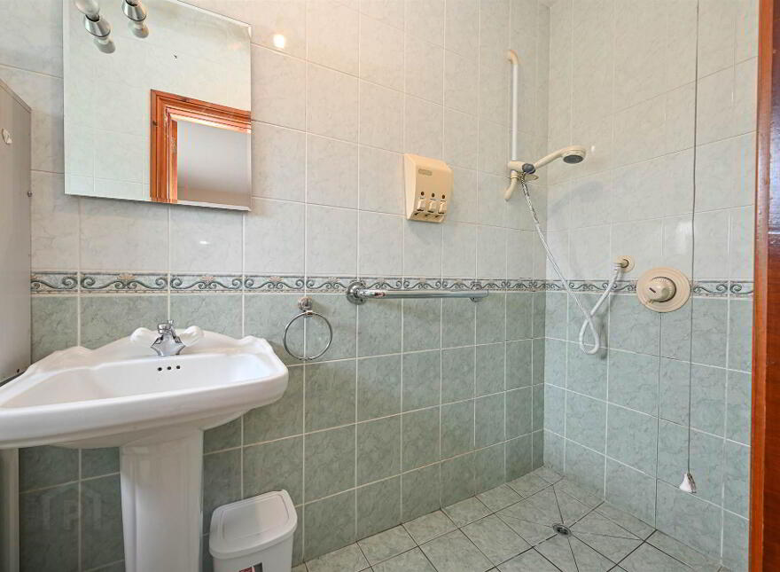 221 Ardglass Road, Downpatrick, BT30 7ED