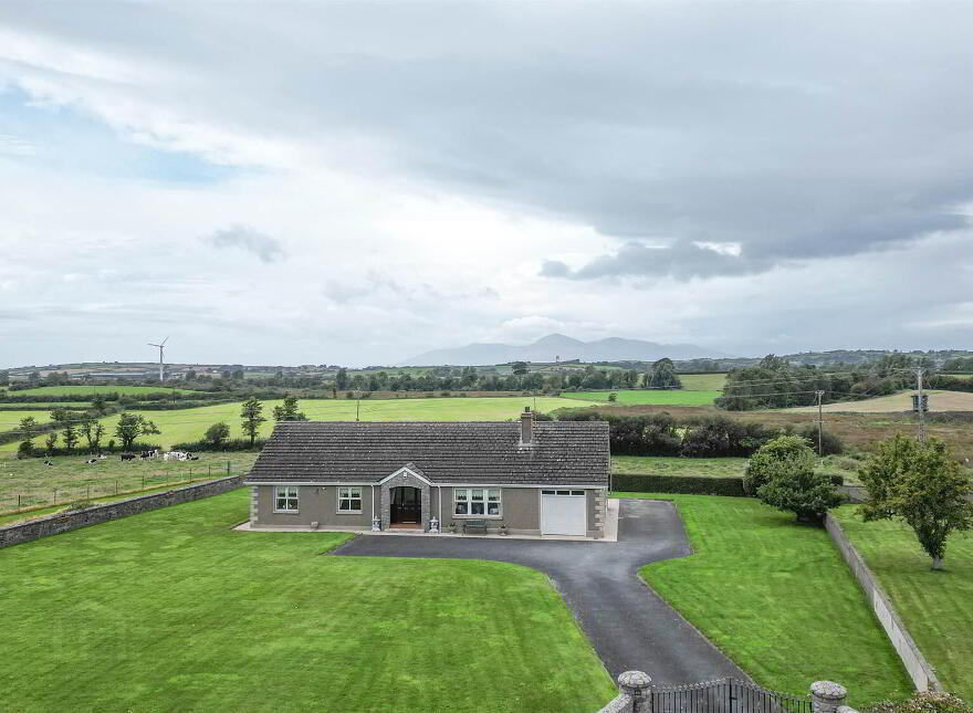 221 Ardglass Road, Downpatrick, BT30 7ED