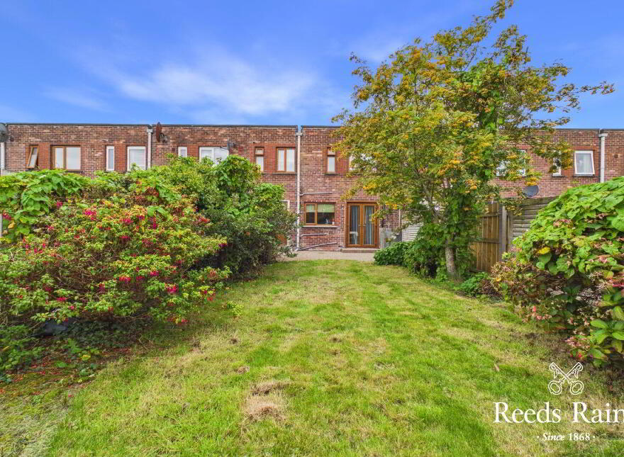 8 Cooneen Way, Belfast, BT6 0EE
